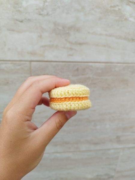 Crocheted macaroon